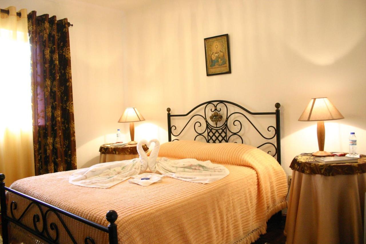 Urzelina Guesthouse Exterior photo